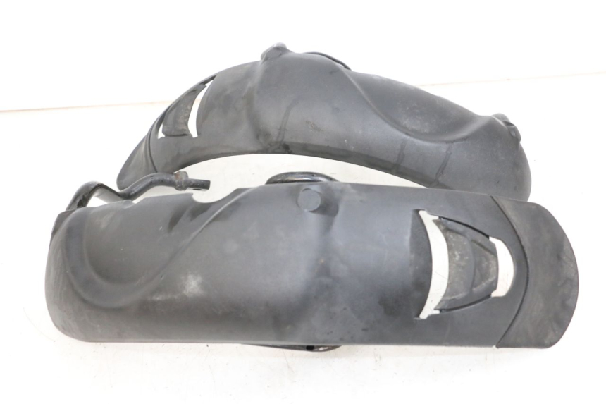 photo de PARAFANGO ANTERIORE PIAGGIO MP3 500 (2011 - 2015)