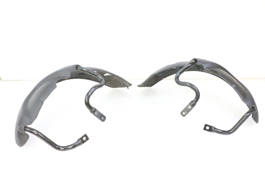 photo de PARAFANGO ANTERIORE PIAGGIO MP3 500 (2014 - 2016)