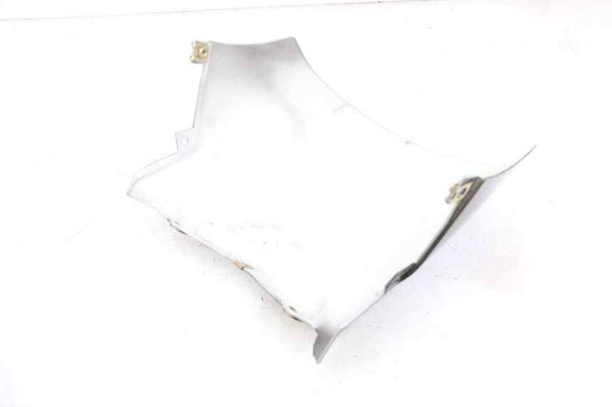 photo de PARAFANGO ANTERIORE EFUN PUSA 1 - Dettagli dei punti di fissaggio