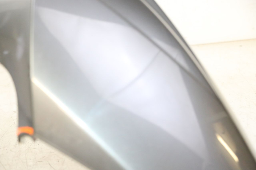 photo de PARAFANGO ANTERIORE PEUGEOT SATELIS 125 (2006 - 2009)