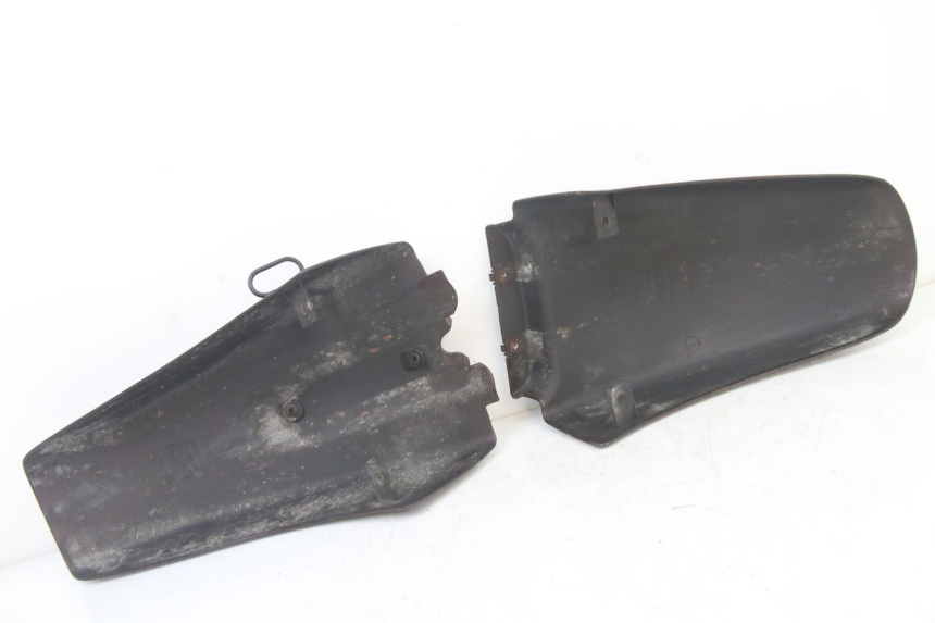 photo de PARAFANGO ANTERIORE APRILIA SCARABEO GT TOURING 125 (1999 - 2005)
