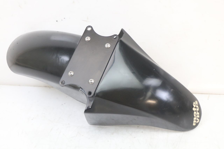 photo de PARAFANGO ANTERIORE SUZUKI GS F 500 (2004 - 2007)