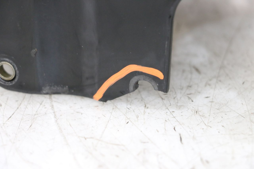 photo de PARAFANGO ANTERIORE YAMAHA FZS FAZER 600 (2001 - 2003)