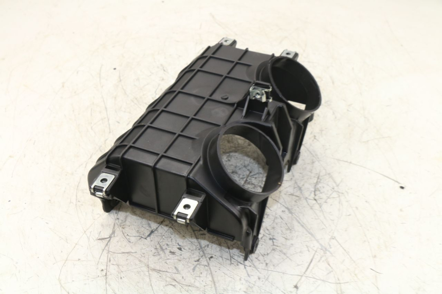 photo de Griglia del radiatore APRILIA ATLANTIC S 125 (2010 - 2013)