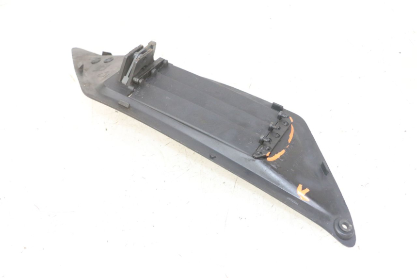photo de DESTRA GRIGLIA RADIATORE GILERA NEXUS 125 (2009 - 2013)