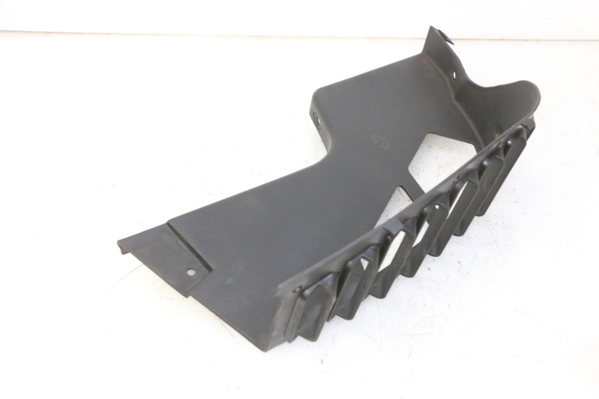 photo de SINISTRA GRIGLIA RADIATORE QUADRO 4 4D 350 (2015 - 2018)