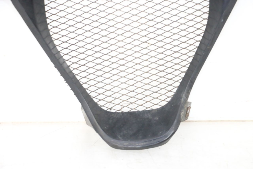 photo de GRIGLIA RADIATORE SUZUKI GSXR GSX-R 1000 (2003 - 2004) - Dettagli dei punti di fissaggio