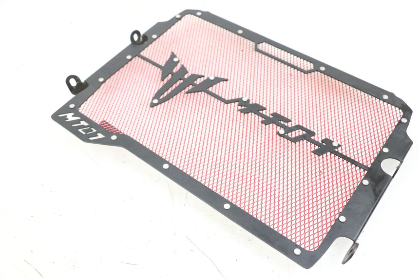 photo de GRIGLIA RADIATORE YAMAHA MT-07 MT07 ABS 700 (2018 - 2020) - Vista d'insieme del prodotto