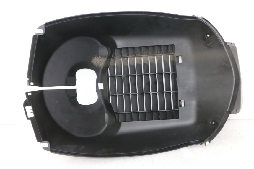 photo de GRIGLIA RADIATORE PEUGEOT SATELIS COMPRESSOR K15 125 (2006 - 2009)