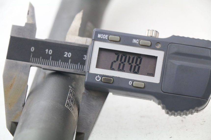 photo de MANUBRIO HONDA CR 125 (2000 - 2001)