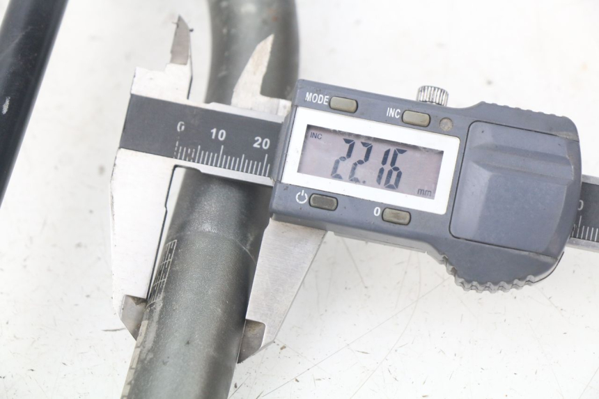 photo de MANUBRIO HONDA CRF 250 (2013 - 2016)