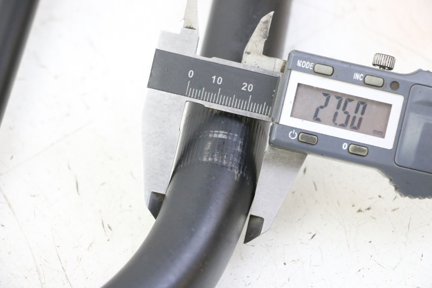 photo de MANUBRIO APOLLO RFZ 125