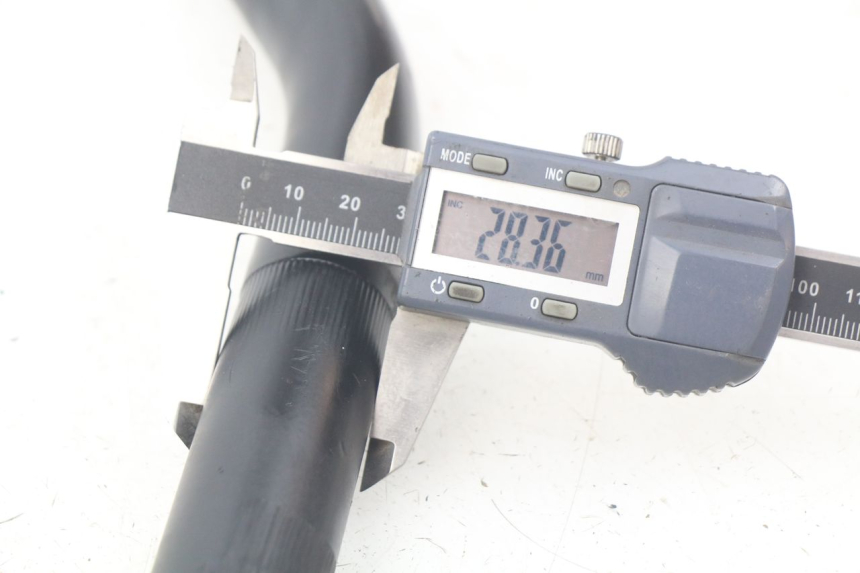 photo de MANUBRIO APOLLO RXF 125