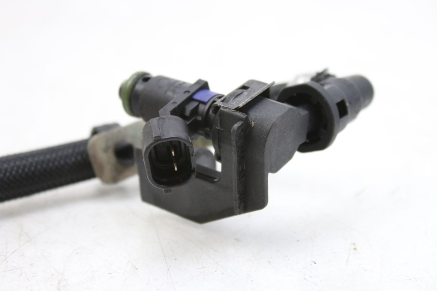 photo de INIETTORE PEUGEOT CITYSTAR 125 (2011 - 2017) - Altra angolazione