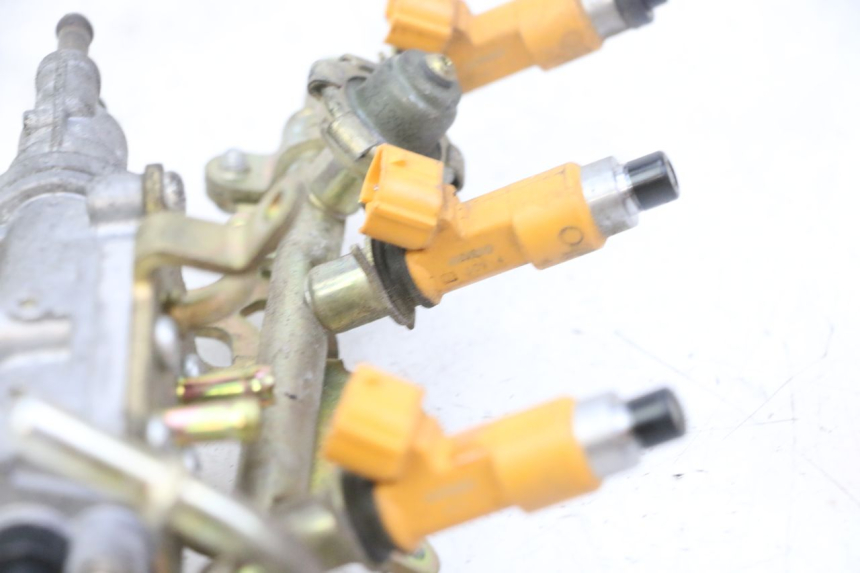 photo de INIETTORE YAMAHA FZ6 N FAZER 600 (2004 - 2006)