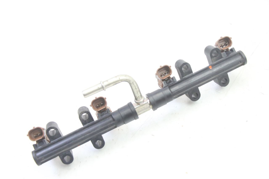 photo de Iniettore SUZUKI GSR 750 (2011 - 2017)