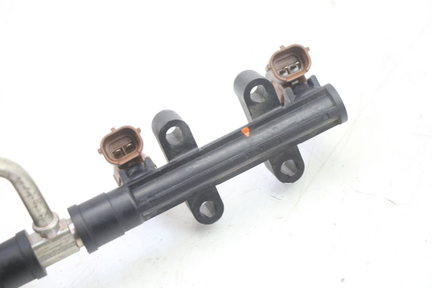 photo de Iniettore SUZUKI GSR 750 (2011 - 2017)