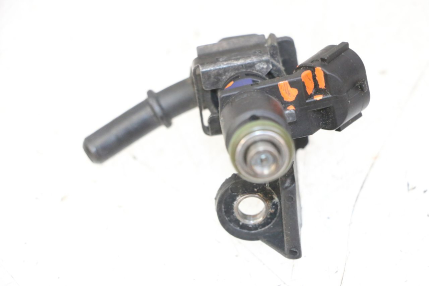 photo de INIETTORE PEUGEOT SATELIS 125 (2013 - 2018)