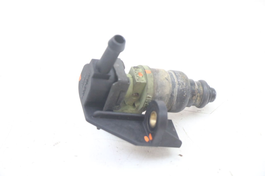 photo de INIETTORE PEUGEOT SATELIS COMPRESSOR K15 125 (2006 - 2009)