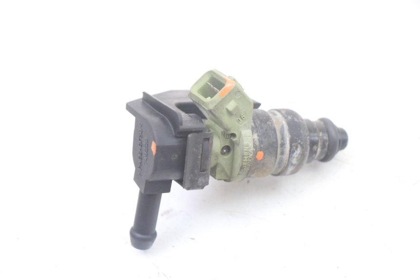 photo de INIETTORE PEUGEOT SATELIS COMPRESSOR K15 125 (2006 - 2009)