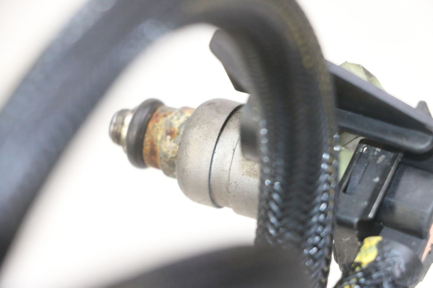 photo de INIETTORE PEUGEOT SATELIS COMPRESSOR K15 125 (2006 - 2009)