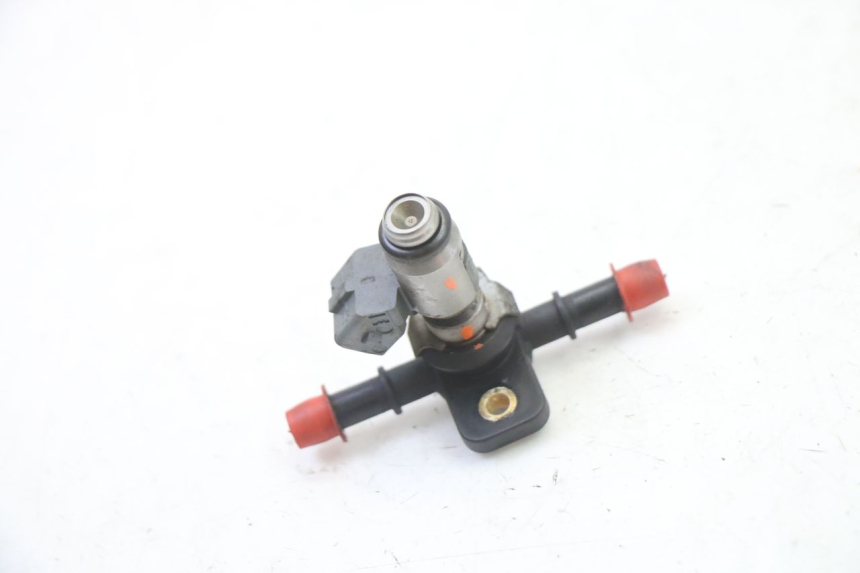 photo de INIETTORE PEUGEOT SATELIS 250 (2006 - 2012)