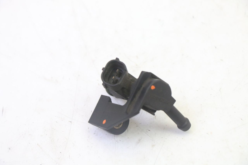 photo de INIETTORE PEUGEOT SATELIS 125 (2006 - 2009)