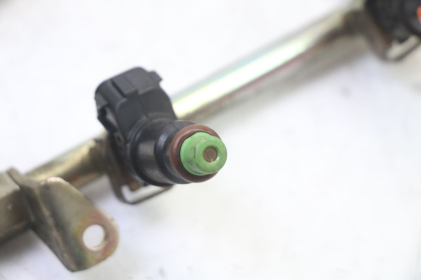 photo de INIETTORE HONDA ST PAN EUROPEAN 1300 (2002 - 2013)