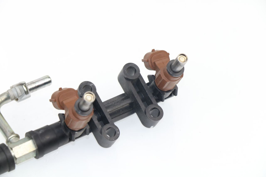 photo de Iniettore SUZUKI GSR 750 (2011 - 2017)