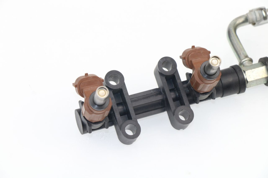 photo de Iniettore SUZUKI GSR 750 (2011 - 2017)