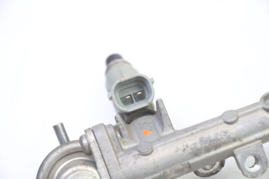photo de INIETTORE YAMAHA TDM ABS 900 (2002 - 2014)