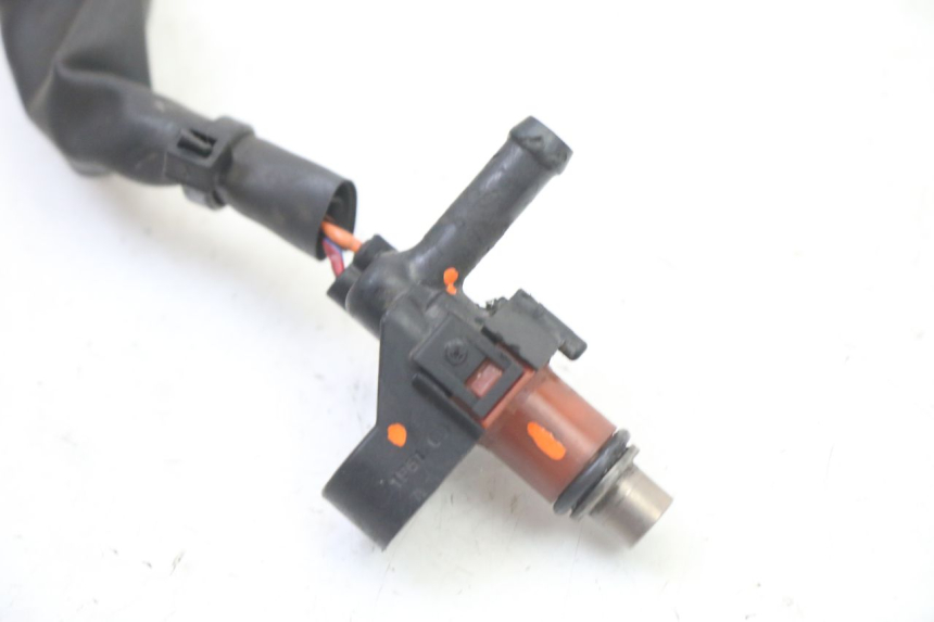 photo de INIETTORE YAMAHA XMAX X-MAX 125 (2006 - 2009)