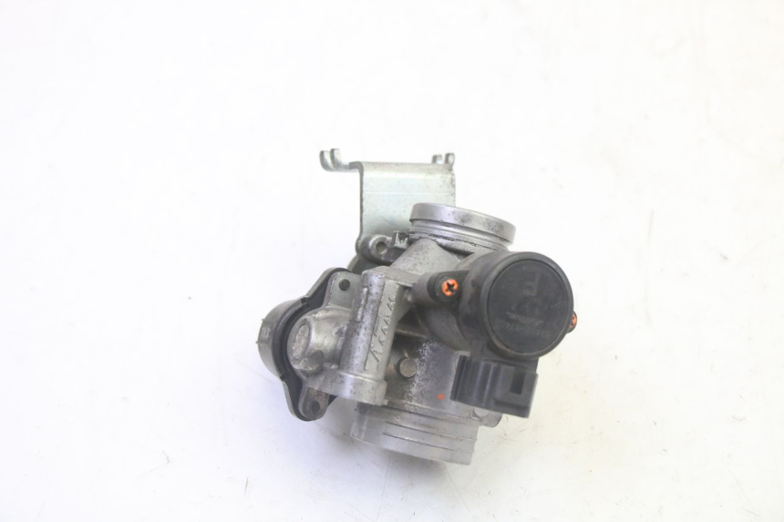 photo de INIEZIONE SUZUKI BURGMAN 125 (2007 - 2014)