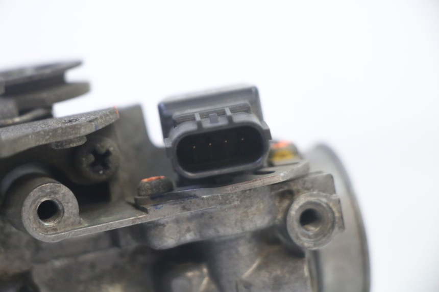 photo de CORPO FARFALLATO HONDA CBF 125 (2009 - 2015)