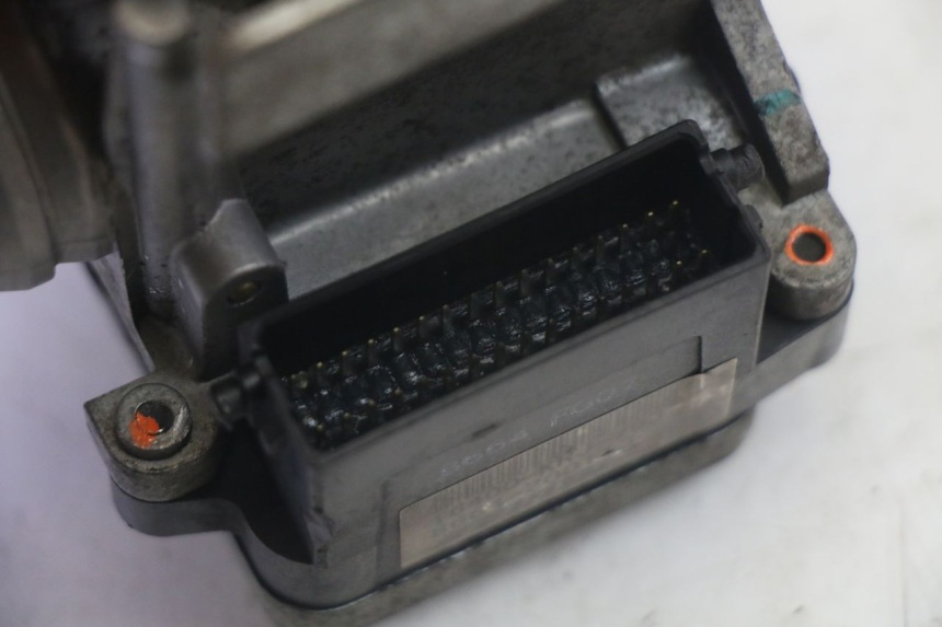 photo de INIEZIONE HONDA FES S-WING SWING ABS 125 (2007 - 2015)