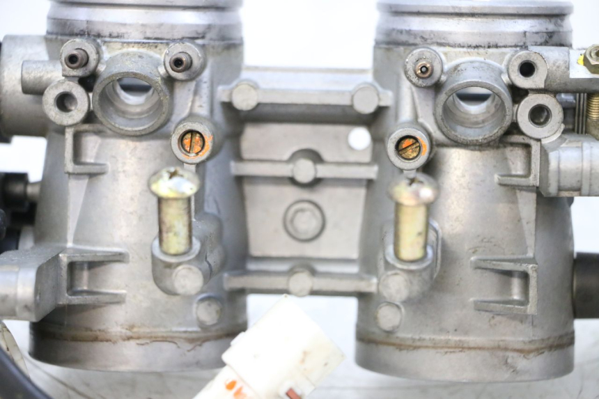 photo de CORPO FARFALLATO SUZUKI GSXR GSX-R 1000 (2003 - 2004) - Altra vista dell'articolo