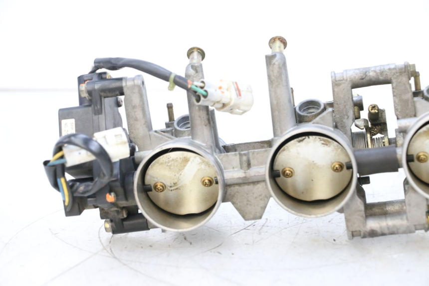 photo de CORPO FARFALLATO SUZUKI GSXR GSX-R 1000 (2003 - 2004) - Ispezione visiva dettagliata