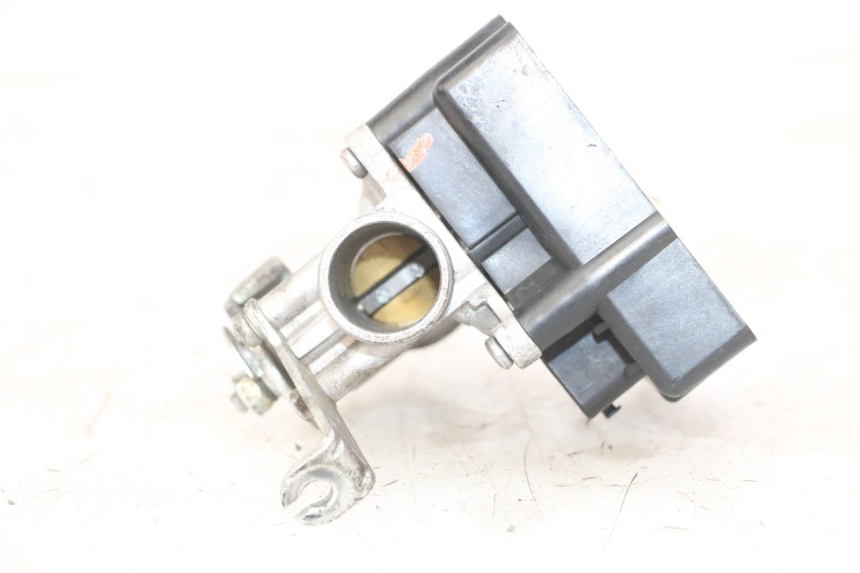 photo de CORPO FARFALLATO PEUGEOT KISBEE 2T 50 (2018 - 2022)