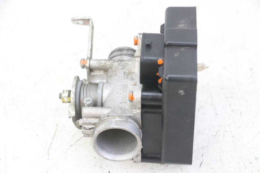 photo de CORPO FARFALLATO PEUGEOT KISBEE 2T 50 (2018 - 2022)