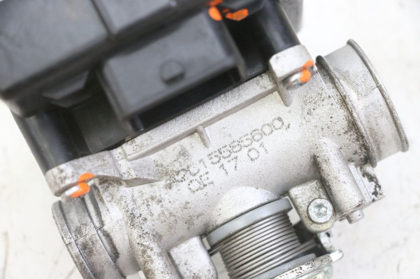 photo de CORPO FARFALLATO PEUGEOT KISBEE 2T 50 (2018 - 2022)