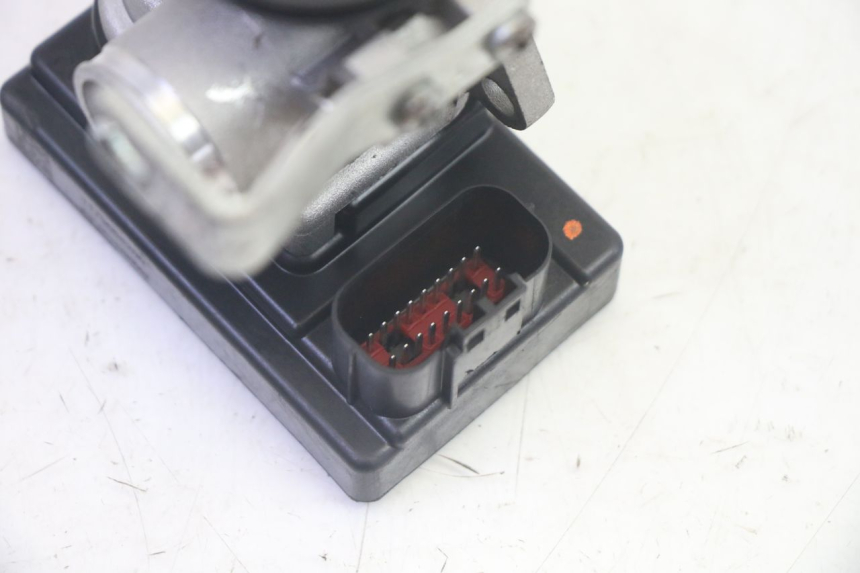 photo de INIEZIONE PEUGEOT KISBEE 4T 50 (2018 - 2022) - Vista d'insieme del prodotto