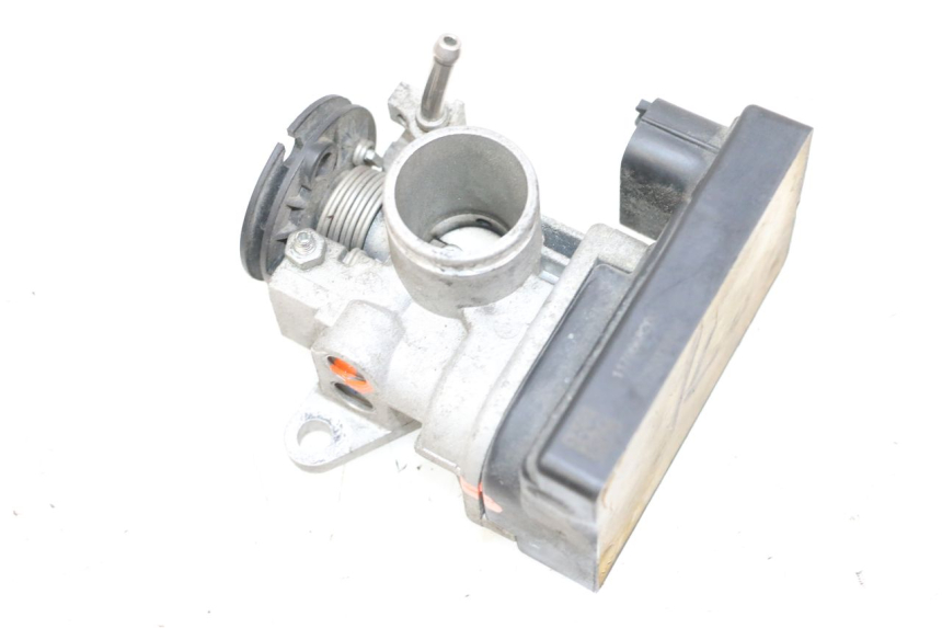 photo de INIEZIONE PEUGEOT KISBEE 4T 50 (2018 - 2022) - Stato della superficie e materiale