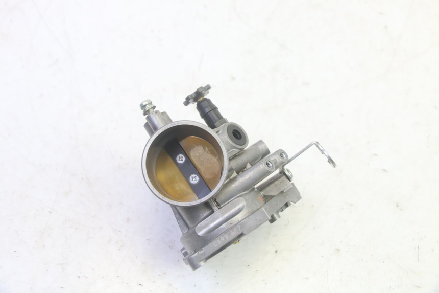 photo de CORPO FARFALLATO KAWASAKI KXF KX-F 250 (2017 - 2019) - Altra angolazione