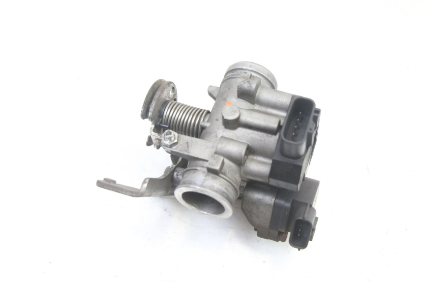 photo de CORPO FARFALLATO MBK OVETTO 4T 50 (2008 - 2016)
