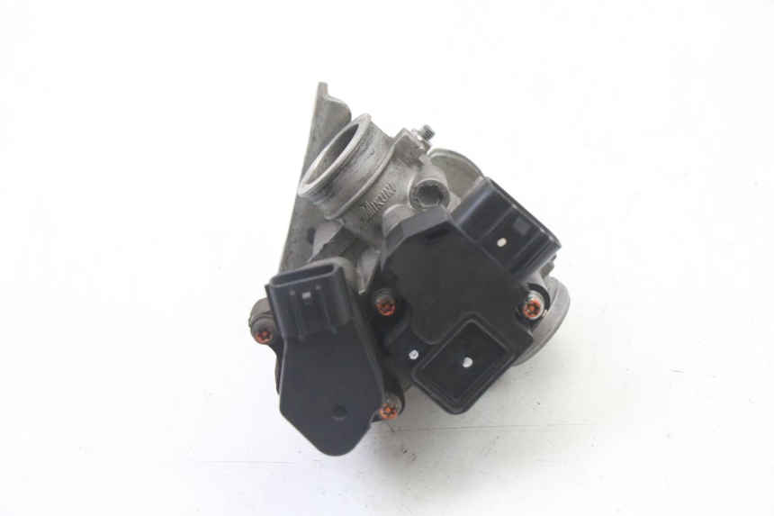 photo de CORPO FARFALLATO MBK OVETTO 4T 50 (2008 - 2016)