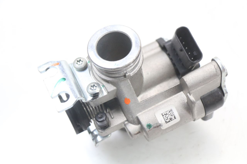 photo de CORPO FARFALLATO PIAGGIO VESPA PRIMAVERA 4T 50 (2021 - 2024)