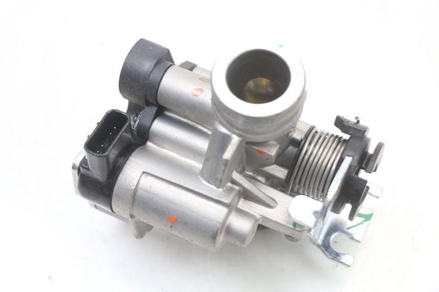 photo de CORPO FARFALLATO PIAGGIO VESPA PRIMAVERA 4T 50 (2021 - 2024)