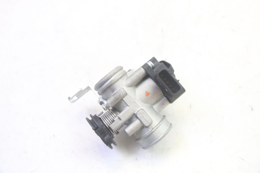 photo de CORPO FARFALLATO JM MOTORS SANTANA EVO 50 (2024 - 2026) - Zoom sullo stato d'uso