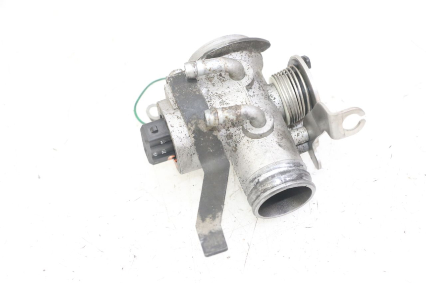 photo de CORPO FARFALLATO PEUGEOT SATELIS COMPRESSOR K15 125 (2006 - 2009)