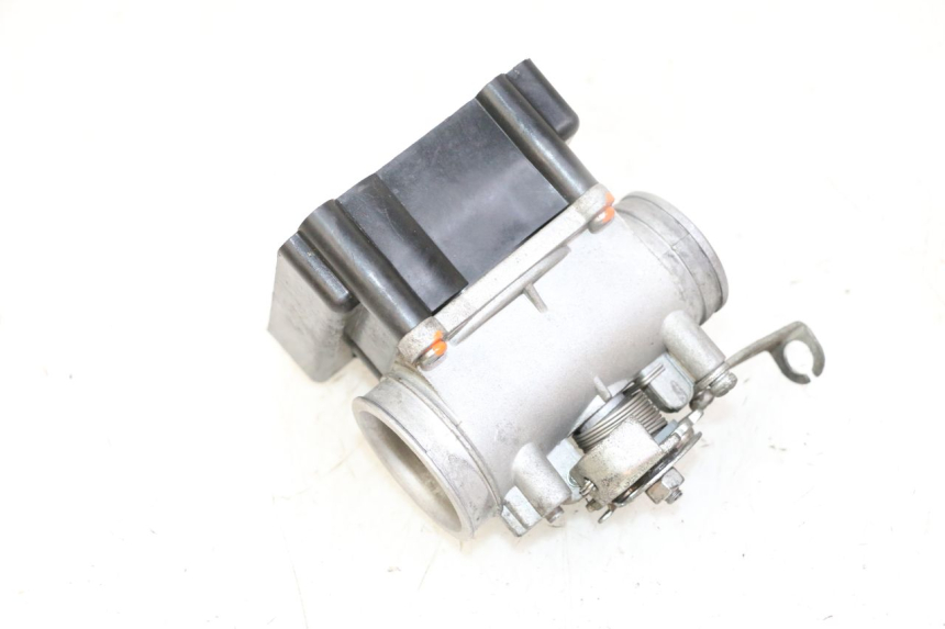 photo de CORPO FARFALLATO PEUGEOT SATELIS 125 (2013 - 2018)